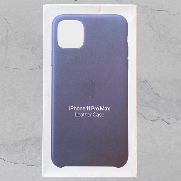 iPhone 11 Pro Max Natural Leather Case in midnight blue - Apple Phone Case - Picture 2 of 7